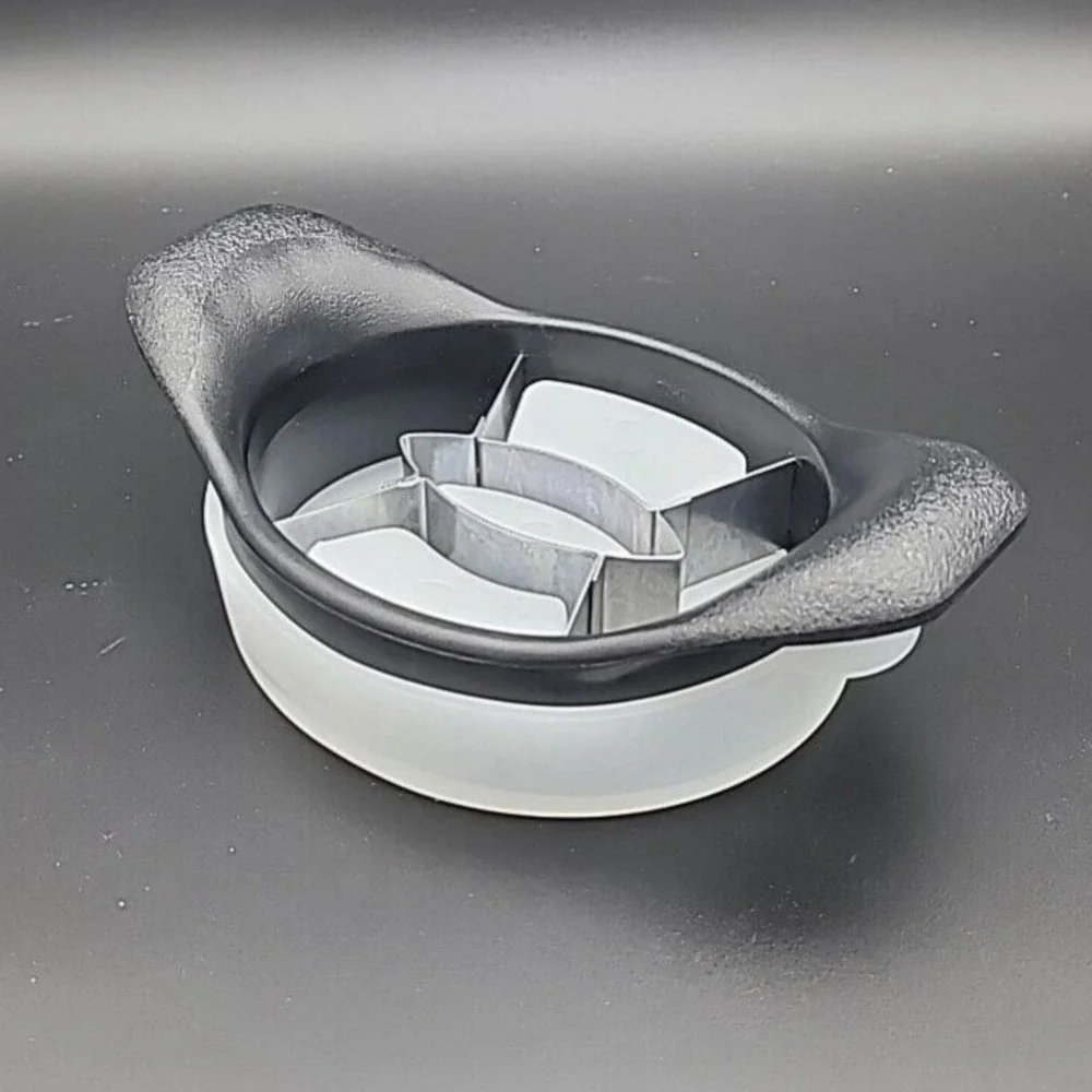 Pampered Chef‎ Mango Wedger with Blade Guard Cover #2418 Corer Cutter